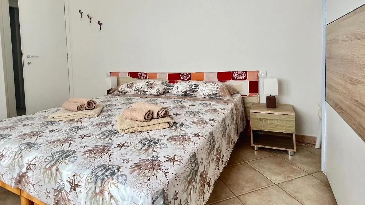 Attici Con Terrazzo Vista Mare Apartment Calasetta 0*,