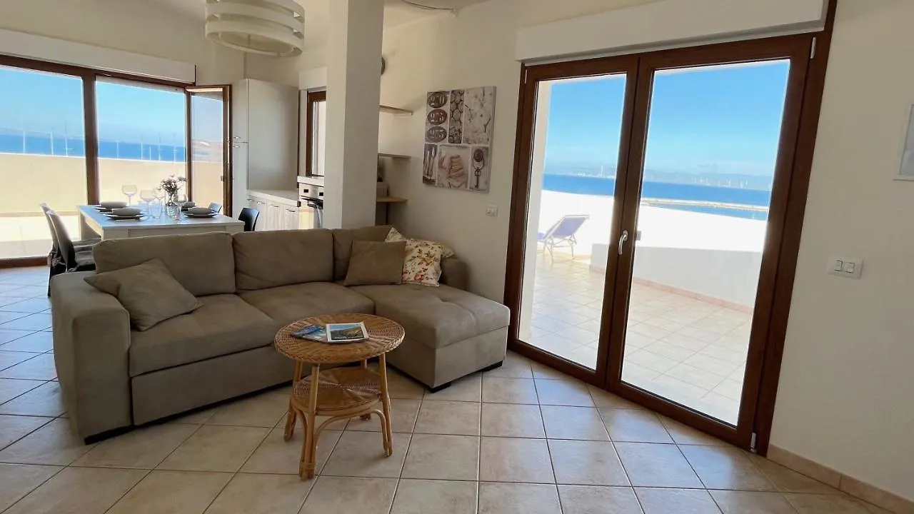 Attici Con Terrazzo Vista Mare Apartment Calasetta