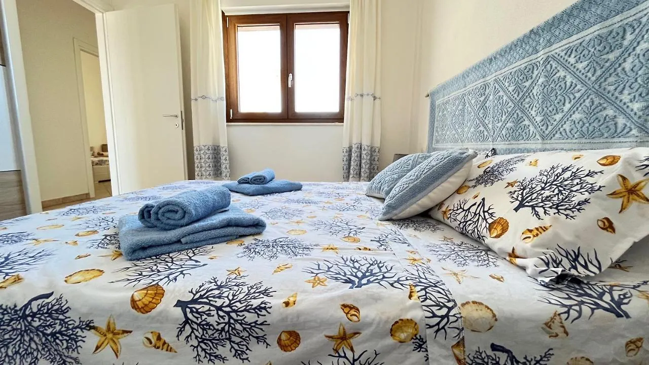 Attici Con Terrazzo Vista Mare Apartment Calasetta 0*,