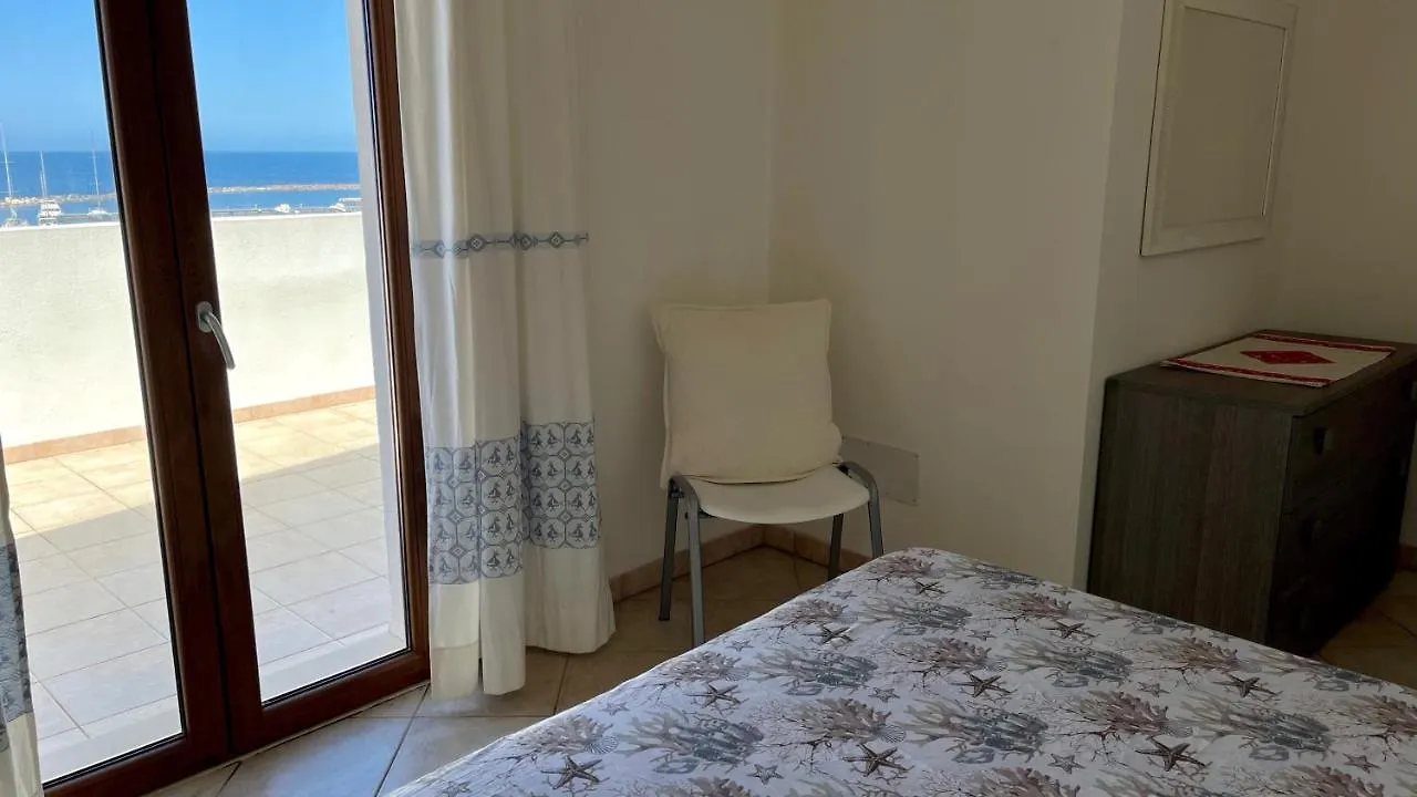 Attici Con Terrazzo Vista Mare Apartment Calasetta