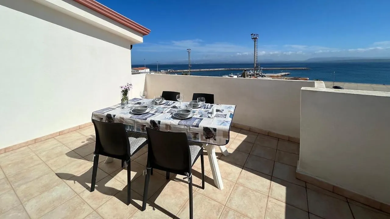 Attici Con Terrazzo Vista Mare Apartment Calasetta