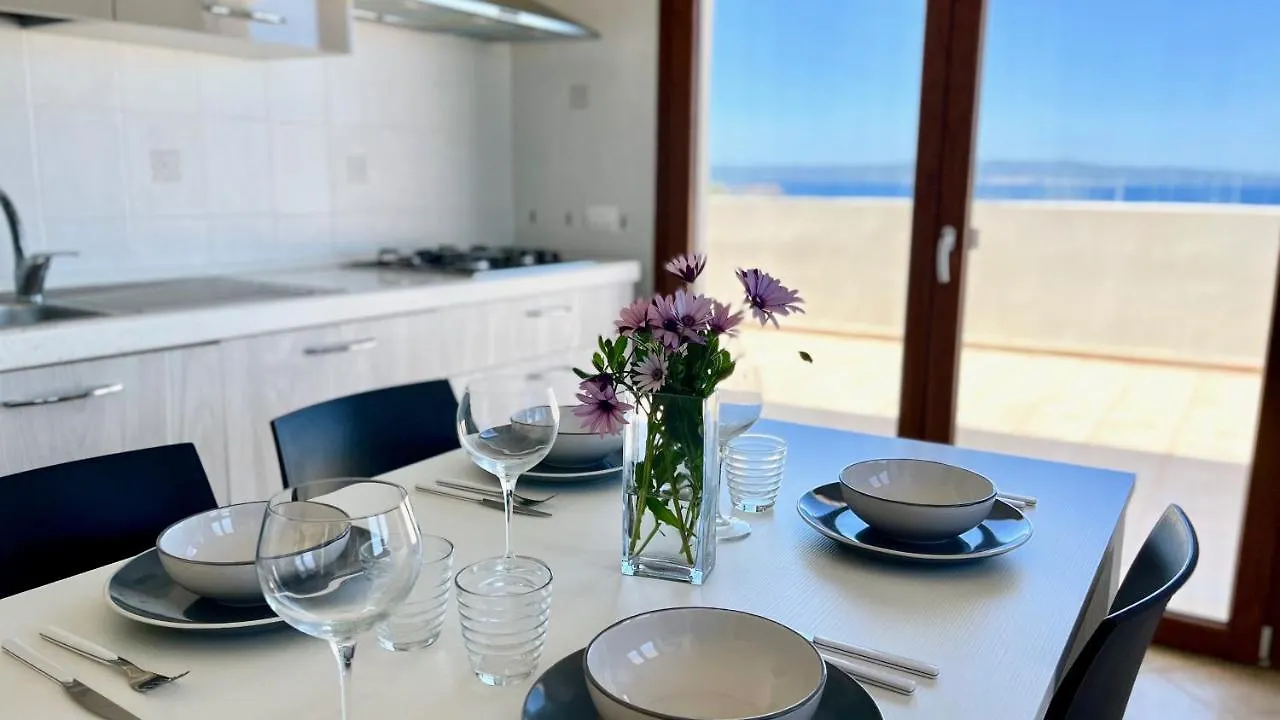 Attici Con Terrazzo Vista Mare Apartment Calasetta Italy
