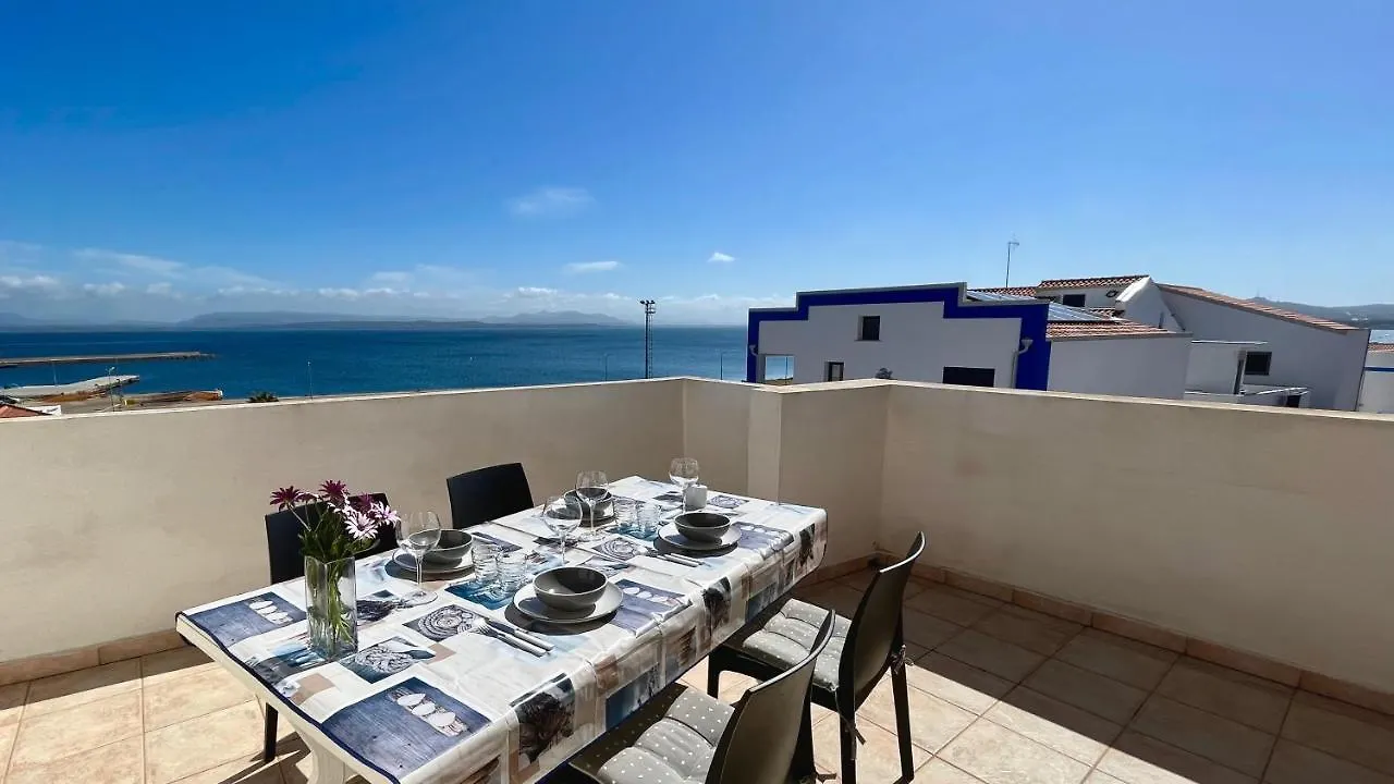 Attici Con Terrazzo Vista Mare Apartment Calasetta