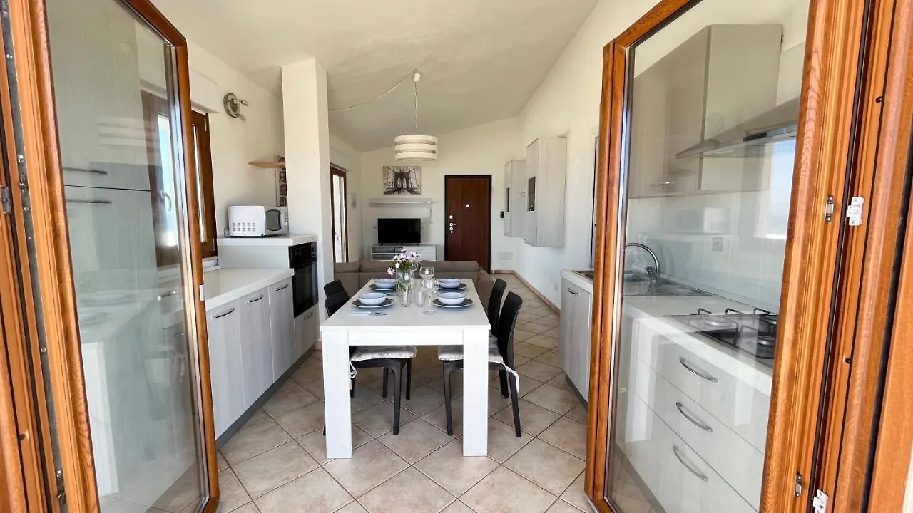 Attici Con Terrazzo Vista Mare Apartment Calasetta 0*,
