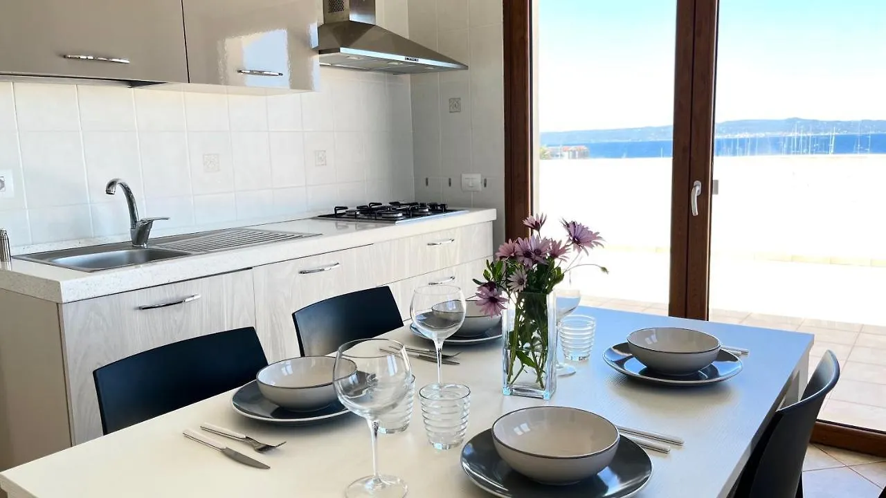 Attici Con Terrazzo Vista Mare Apartment Calasetta