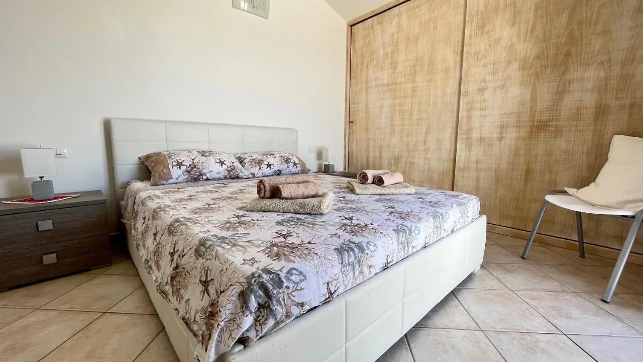 Attici Con Terrazzo Vista Mare Apartment Calasetta